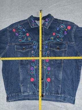Vintage Carole Little Denim Jacket Size 6 Embellished Rhinestone Western Trucker
